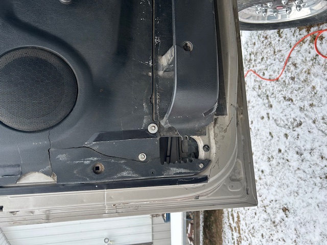 2002 VOLVO VHD - Image 14